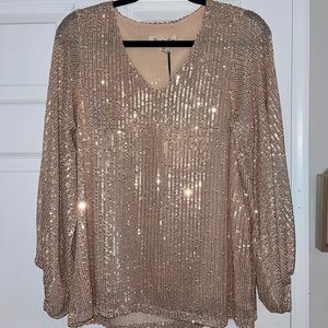 Never worn great for Christmas or New Years party 🎉